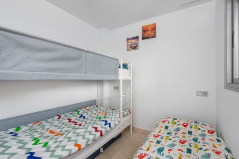 o_1envu02qq1iav1cvcbqqkqh3jb2r