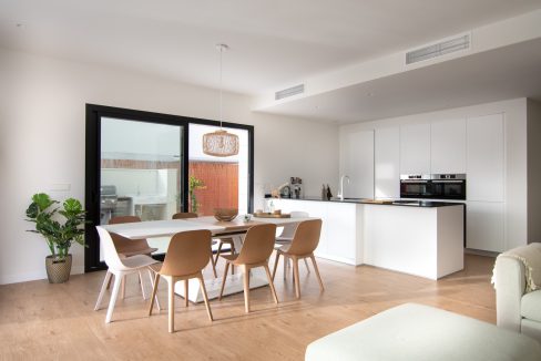 o_1eouk89op1ukb6fkqnooqj0628