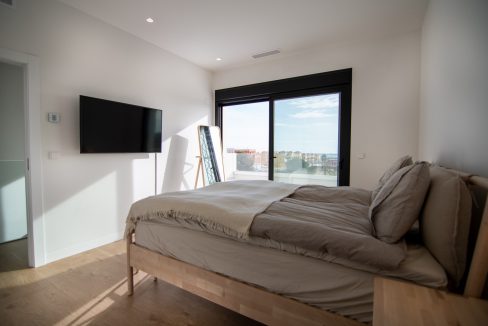 o_1eouk89ordh0a0i1ctdm7stv52i