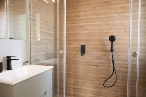 o_1eouk89orsn063b1q6m1fplh2e