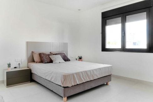 o_1eoumnh9orfq14401t8r189kidl46