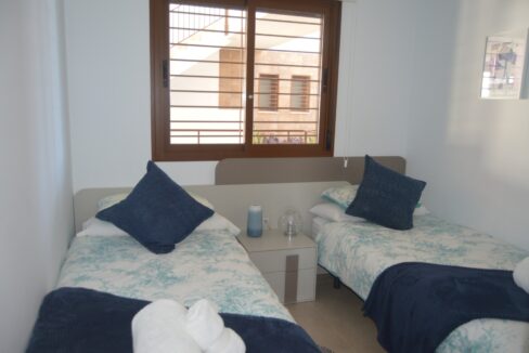 o_1ep47gnci1sih1arn1a7sjuk1obj4b