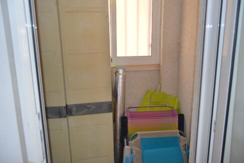 o_1epk1hb5b14951f0pnp11tk2gp637