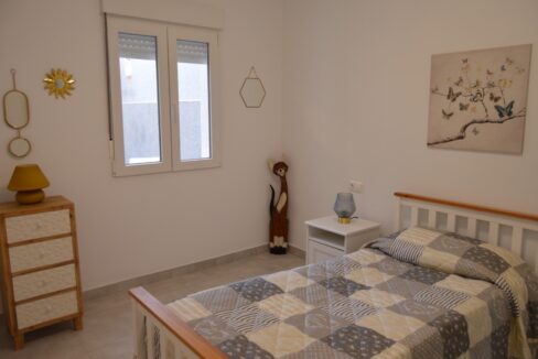 o_1epmm378u16i0s84sgi2vd1di730