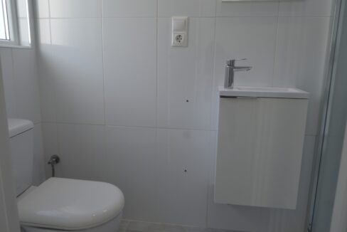 o_1epmm378v3mq1tjvt632eng3039