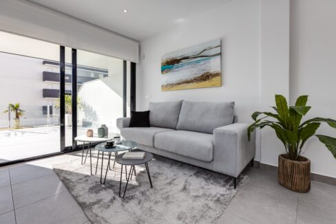 o_1eq2ibc9o05ou1sudd4a14922v