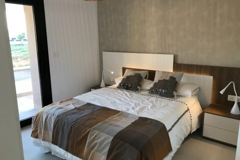 o_1eq3040hdfgnfjahub7n61agu2b