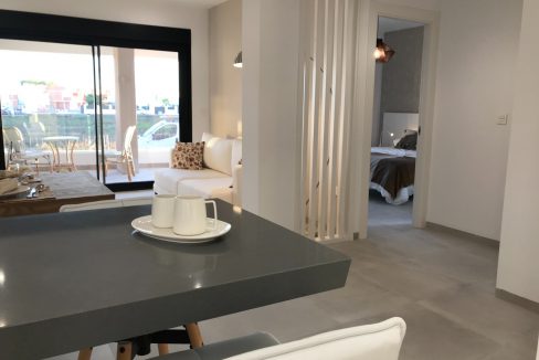 o_1eq3040hiigb1ao2a68bi61kcm2u