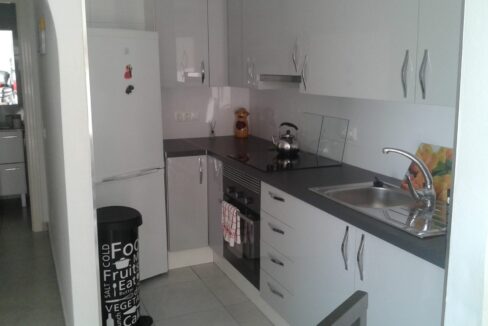 o_1eqsl0cc81tcor4d6fb9di2041u