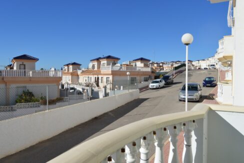 o_1eqsl5e8q1u6b7q913lk1c6q1ev337