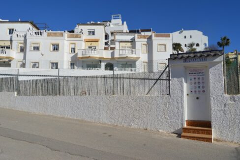 o_1eqsl5e8r13q6pciikaur01c4e3n