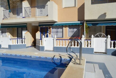 o_1erud54nk1vgnav5uom45s1e411l