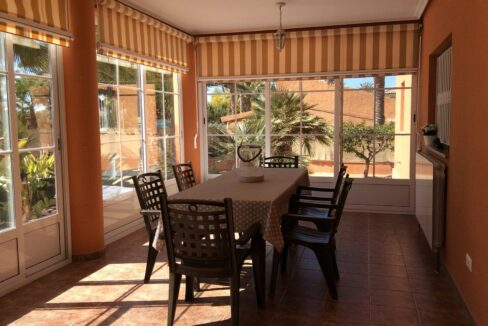 o_1es16f5oq1smf1ed9b3n1mhk1rhm2e