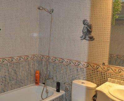 o_1es8ih5cs130e1c4g13ditalg8h2g