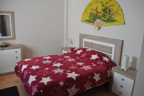 o_1es8ih5cs1dd67ks19o5amm1gq72j