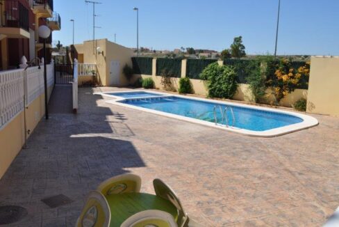 o_1es8ih5ct13297rcjj61g621egc36