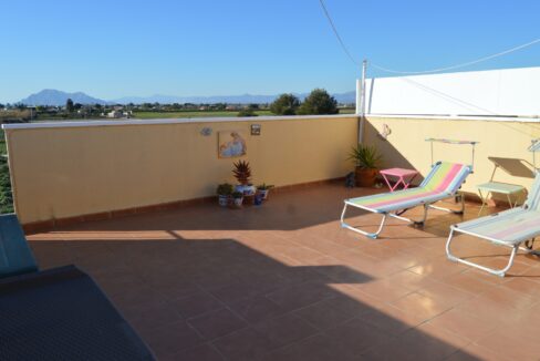 o_1esbaqpt4dta1jdi17cu12dj18mk33