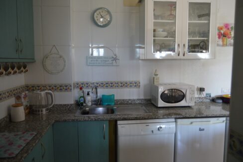 o_1esbaqpt61n21f0lov716em18l93p