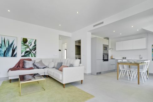 o_1essl90a77fks5bdolak1ht12t