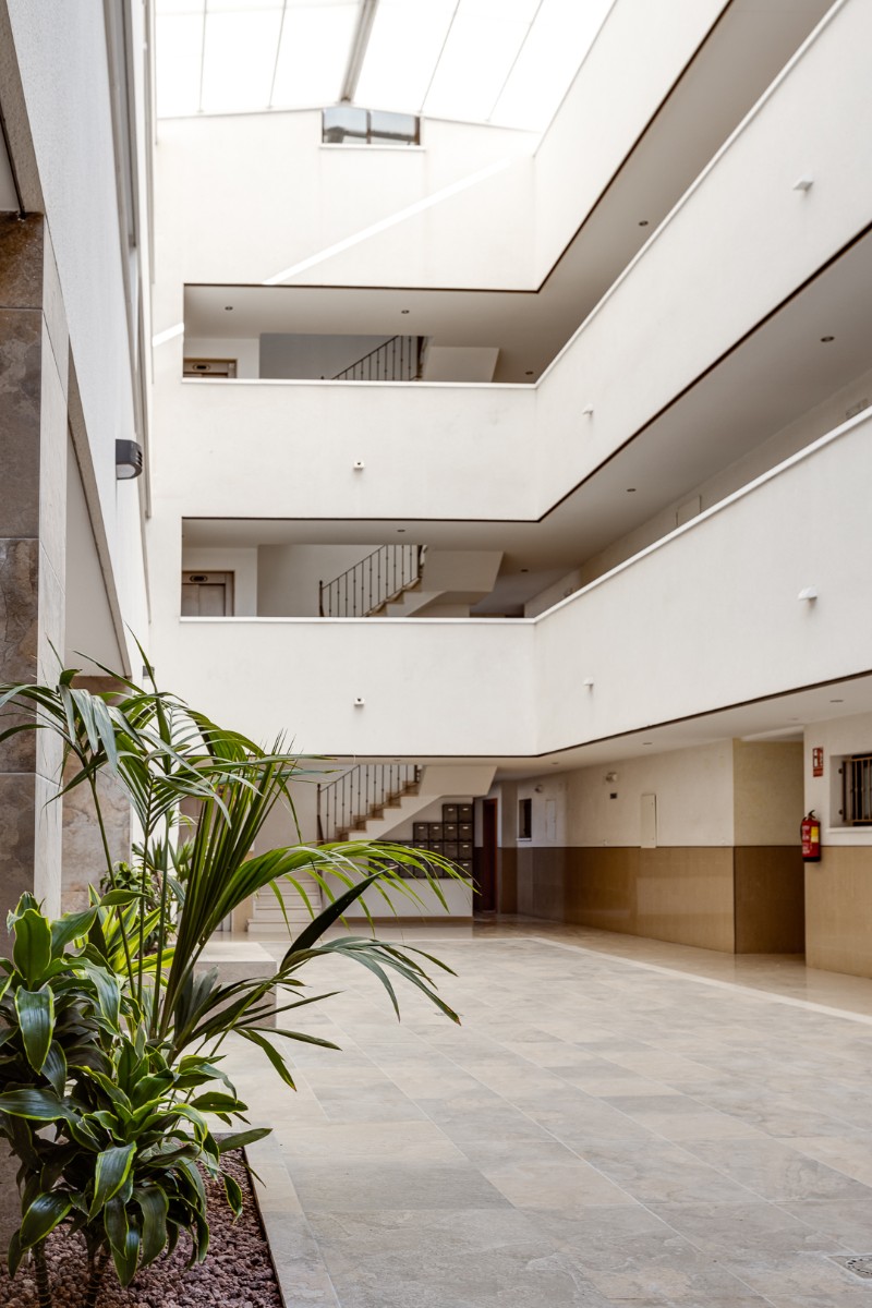 o_1et25bpr91g9v1tq81t291e4q14eo31