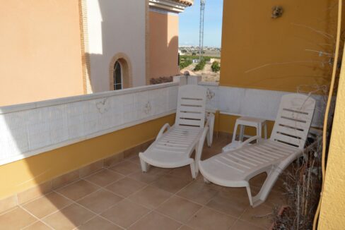 o_1et2o09lp18f41vnu1bk2u8llvc3a