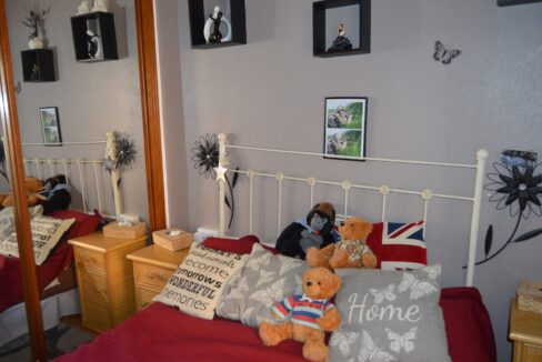 o_1et2o09lp67pufr1pku1cok1hre3e