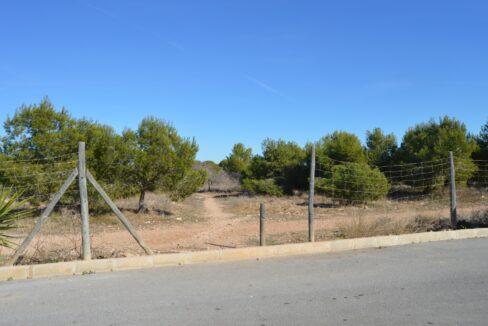 o_1et501qes1cdlpqdakrsi1lkm22