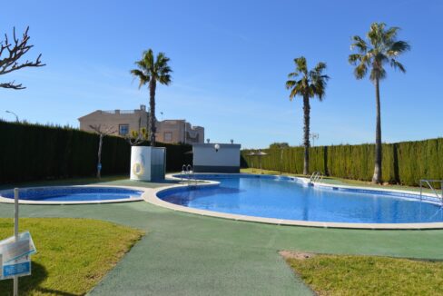 o_1et501qet1frm9u61ucgld0146u25