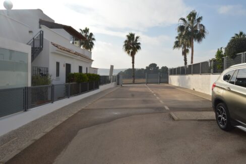 o_1etn1mo8o13vdr2n1ud7gj11ih52u