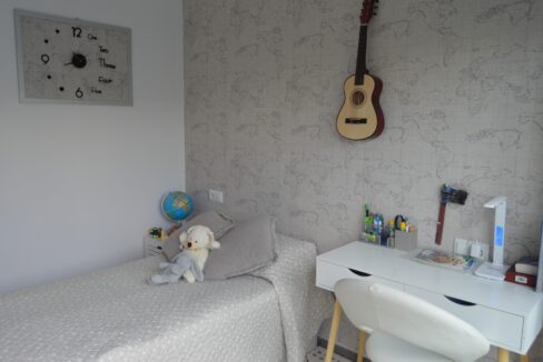 o_1etn1mo8q14qa16jq6id8pcv13p