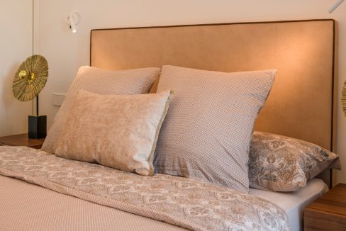 o_1etoui7ld9to87gcc7155j3j347