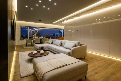 o_1etovud90vev1fb91i9d1s7j1tjg4n