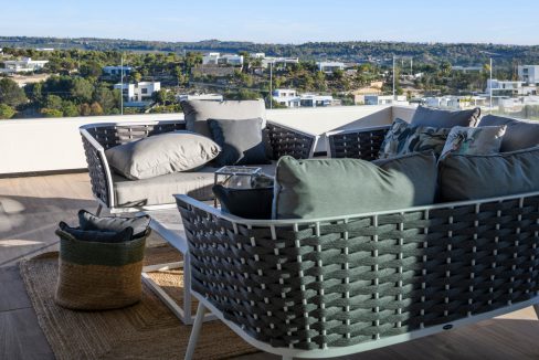 o_1etp0dp991ui1mbi1dgj1g7k1ub53k