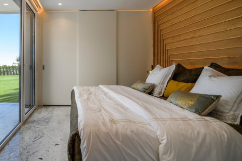 o_1etp0dp9ac7j1hgkihq8l0193j3q