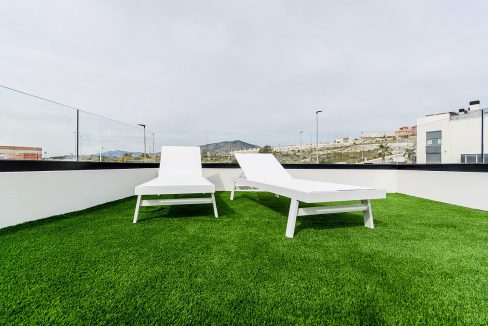 o_1eu0jbrnn8majmosn5uve133e2r