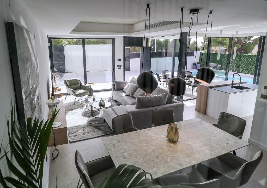 o_1euirkob311jh1ektsa41d748v32o