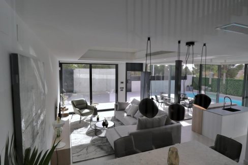 o_1euirkob32dk1m91kktr9f92c2n