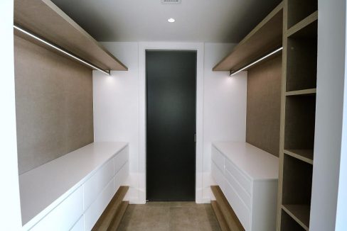 o_1euirkob6kb917rb1q491ffoull36