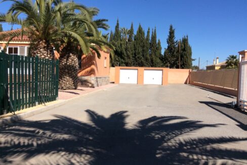 o_1eujnrcb7f7k12s5160hg64b1lb1