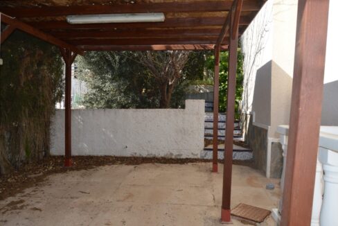 o_1eulvr5qq17sf18k427q6s76sn29