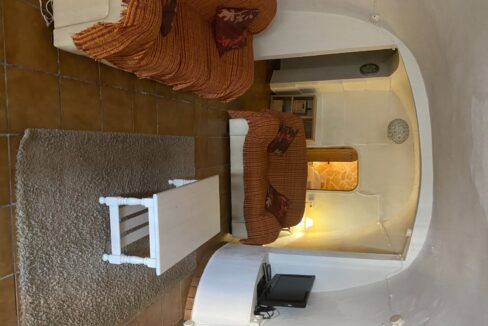 o_1eungfd6dnb32hbq8u1q8qr6p2a