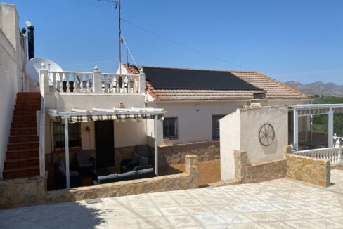 o_1eungfd6e1i961ggs1m81lhd19ta2d