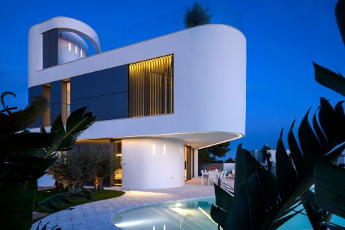 o_1euo8071di4faqrkht1oe686a2v