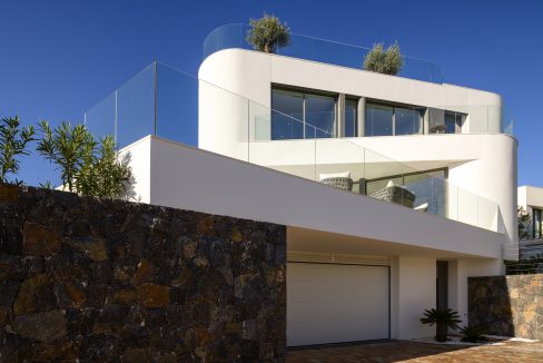 o_1euo8071flla132c1nch1ms8l9u3f