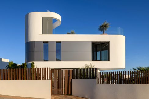 o_1euo9itoq1g8n1hgj1rbrhvnfm42c