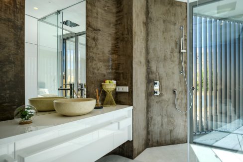 o_1euo9itotskdd0k17nq163j6qe2l