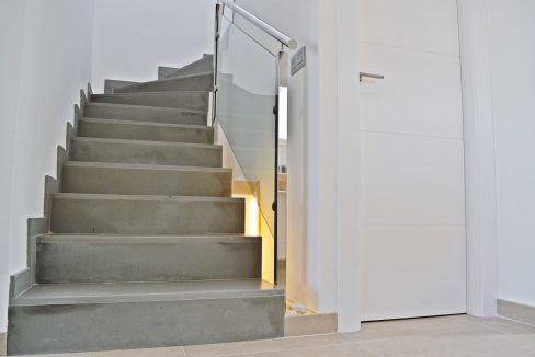 o_1ev74ko8gav6foh11791vn81cv02m